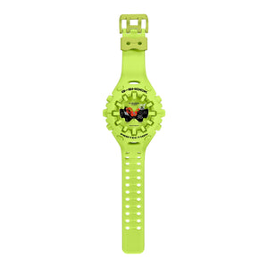 CASIO-GA-V01-9ADR-full-spread