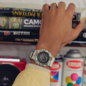 CASIO-GA-2100CM-5AER-lifestyle-8