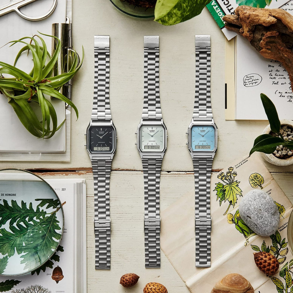 Casio Vintage Silver Dial Stainless Steel Analog-Digital Watch AQ-230A-7AMQYES - detail photo 2