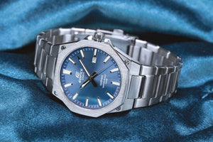 Casio Edifice Blue Dial Sapphire Stainless Steel Slim Watch EFR-S108D-2AVUEF - detail photo 4