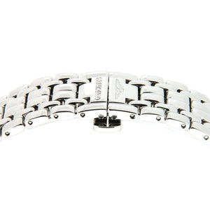 L48214116 band close up