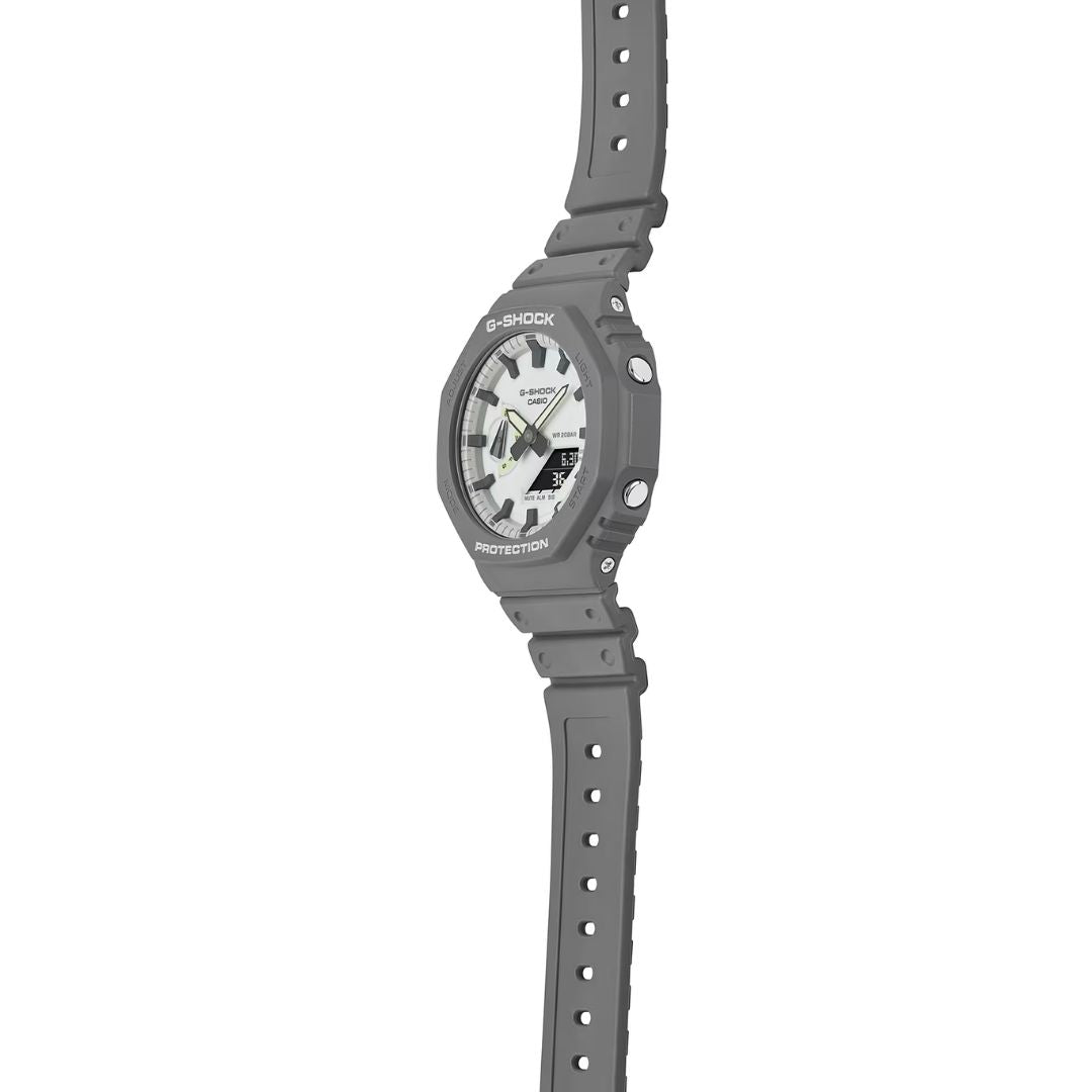 casio-GA-2100HD-8AER-side