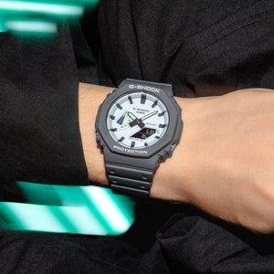 casio-GA-2100HD-8AER-wrist