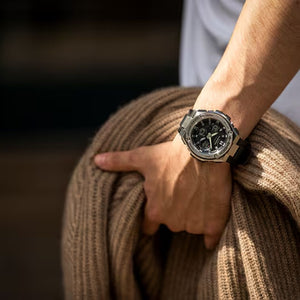 casio-GST-W110-1AER-wrist