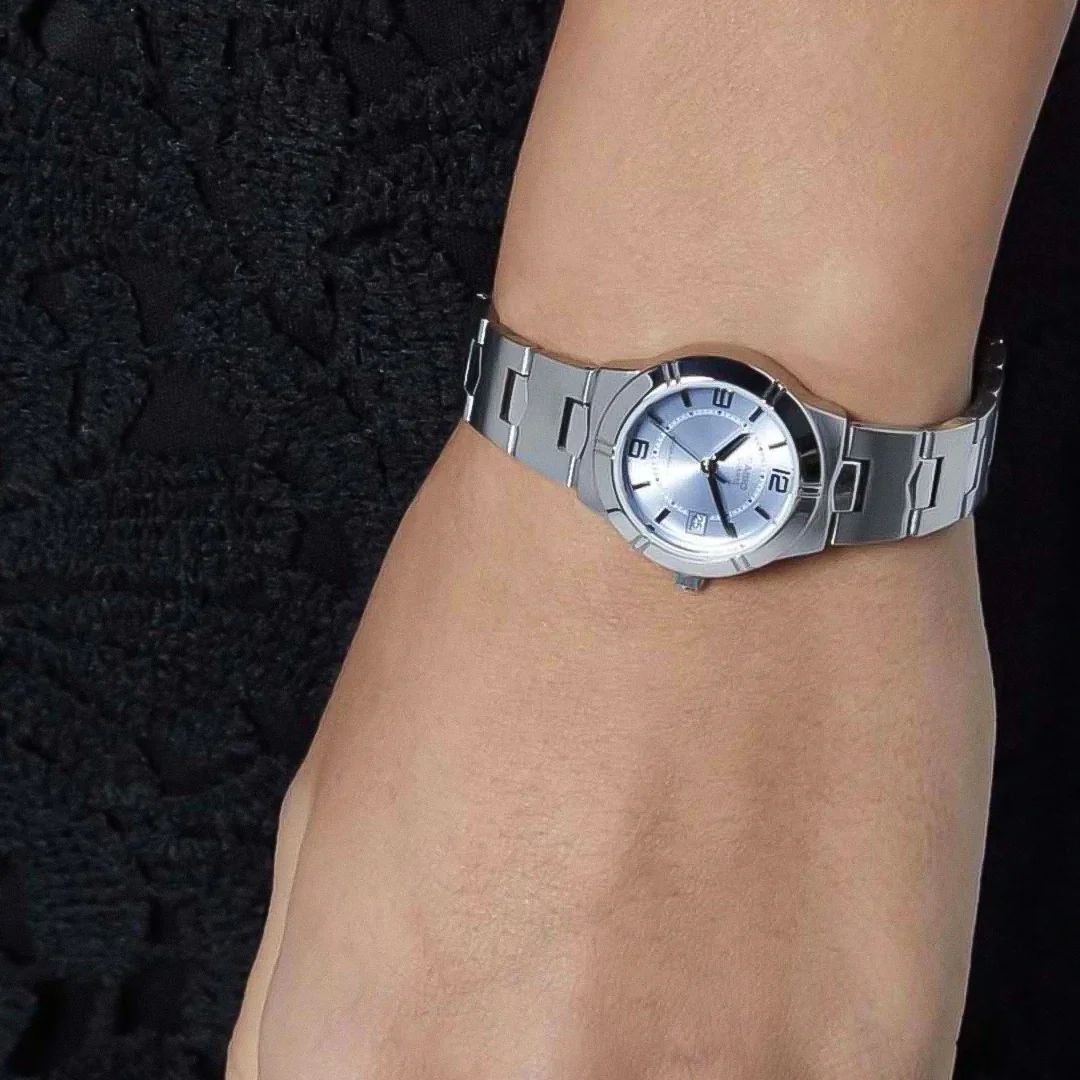 casio-LTP-1241D-2ADF-wrist