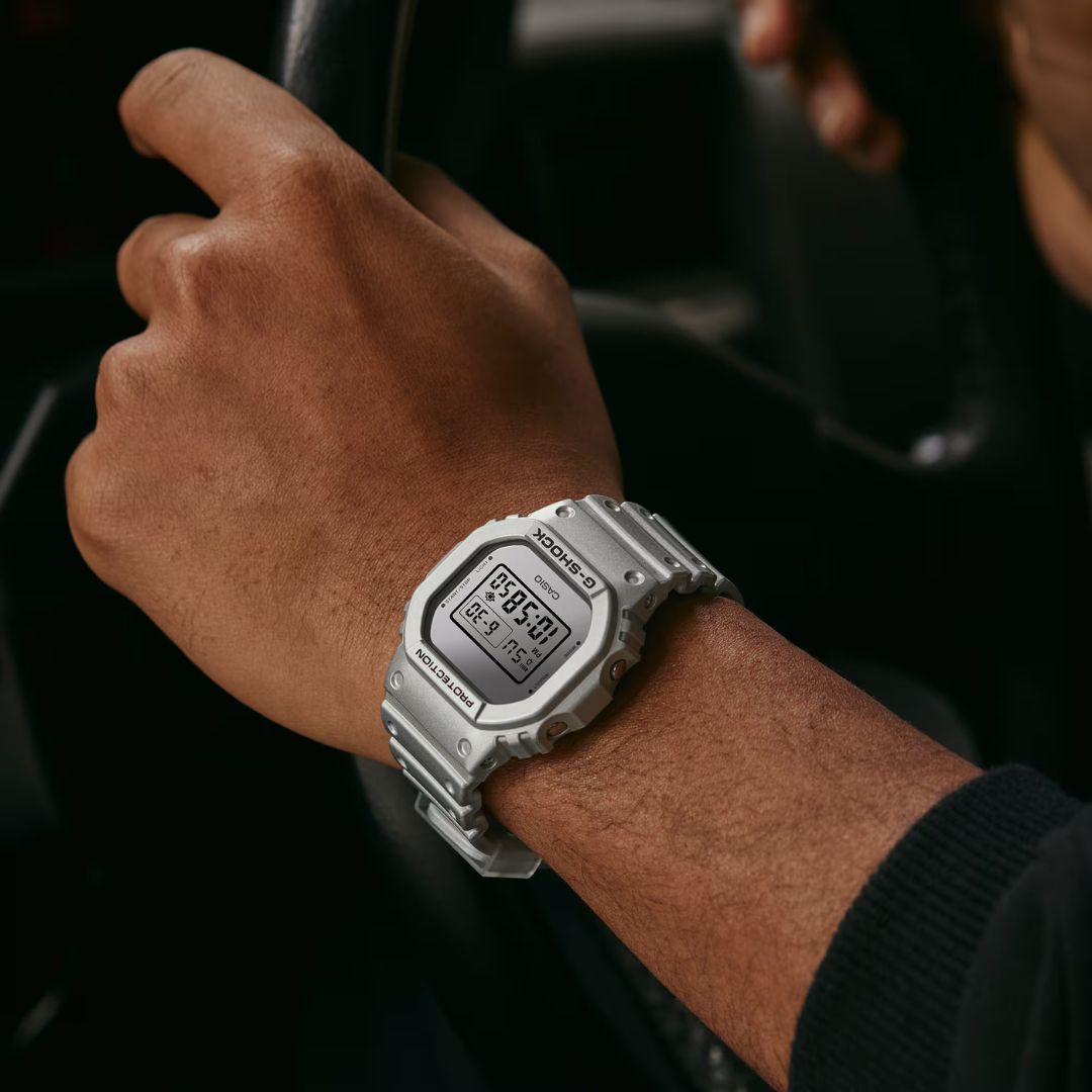 casio-dw-5600ff-8er