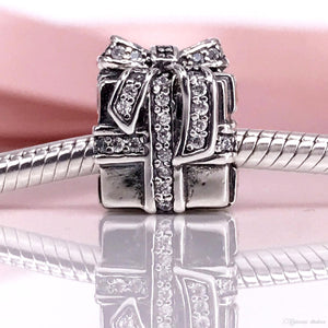 Pandora Sparkling Present Charm #791400CZ
