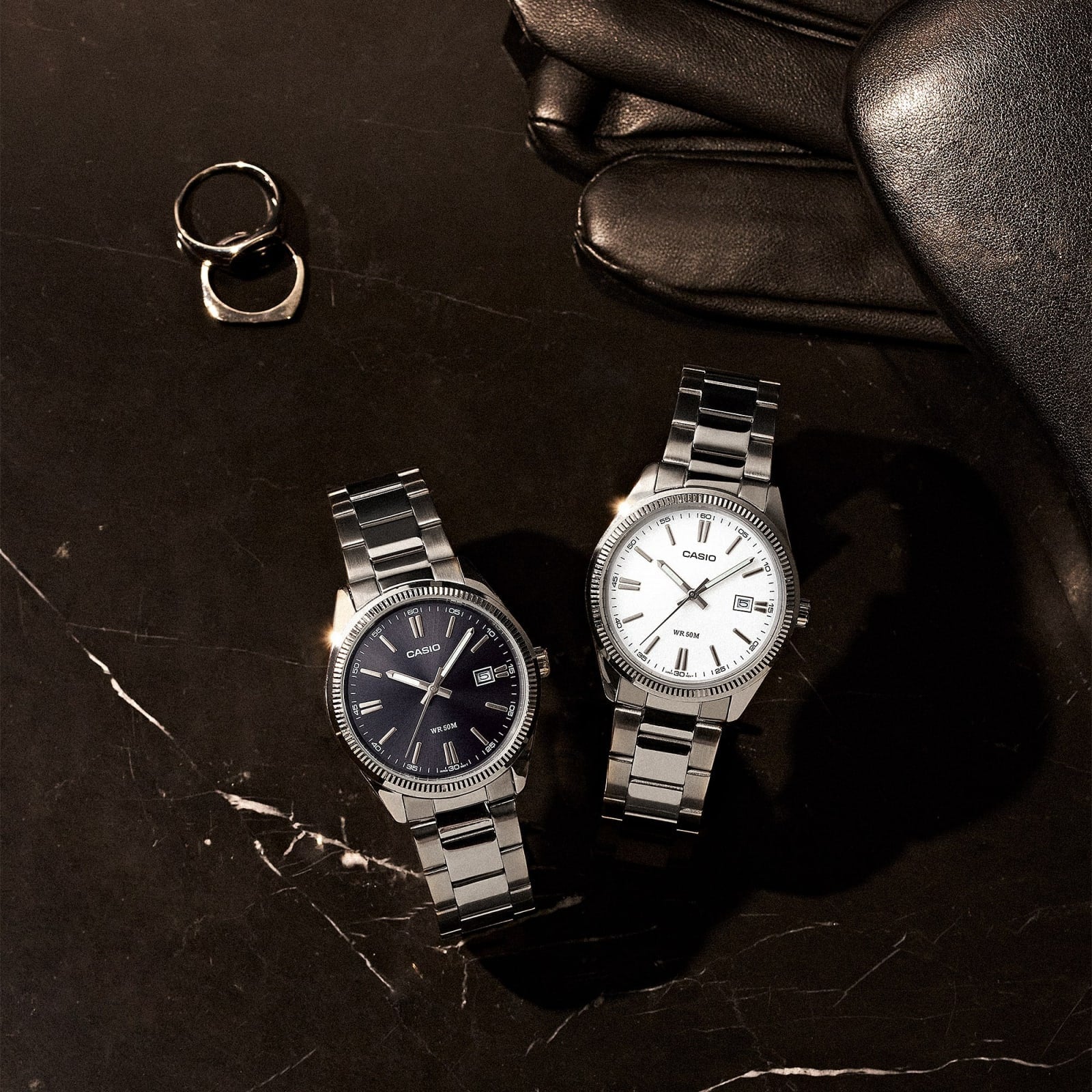 CASIO-MTP-1302D-1A1VDF-lifestyle-6