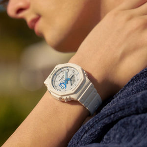 casio-GA-2100HDS-7AER-wrist