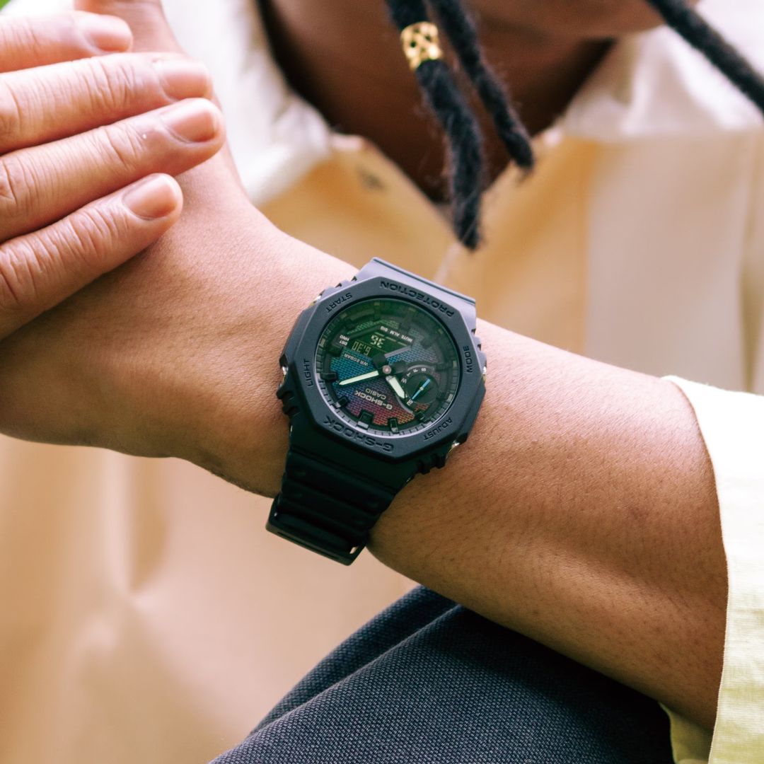 casio-GA-2100RW-1AER-wrist
