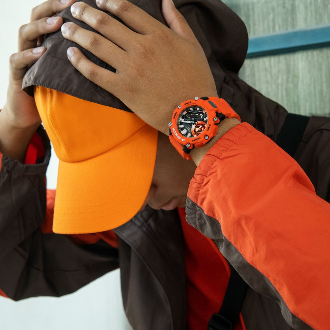 casio-GA-2200M-4AER-wrist