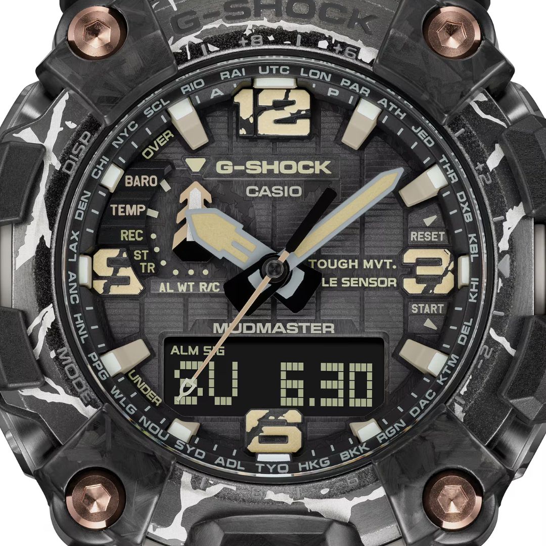casio-GWG-2000CR-1ADR-closeup