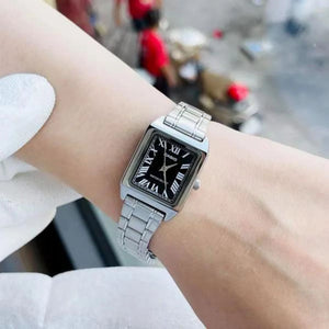 casio-LTP-V007D-1BUDF-wrist