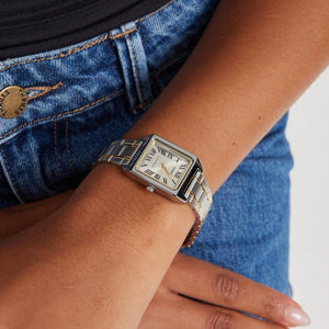 casio-LTP-V007SG-9BUDF-wrist