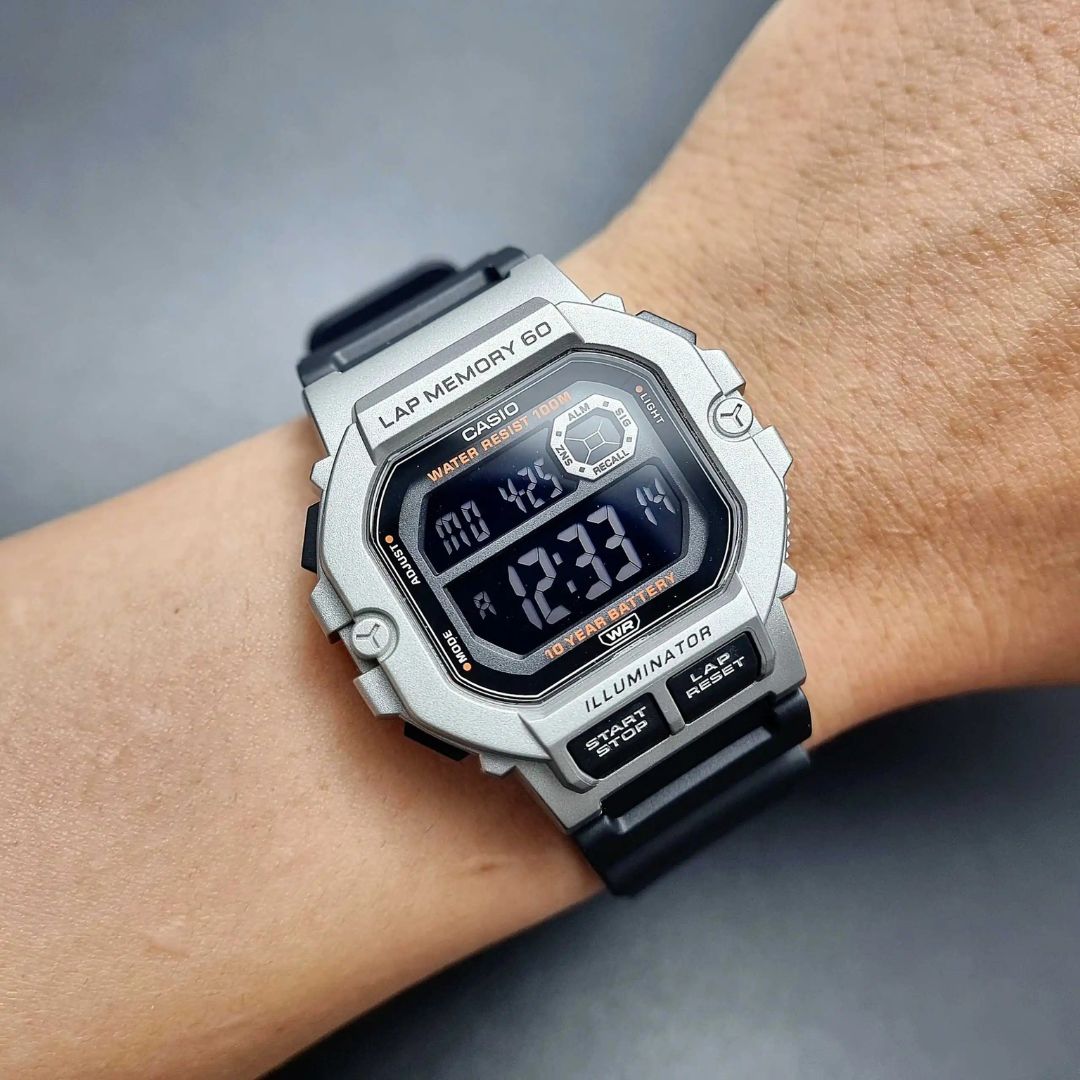 casio-WS-1400H-1BVDF-wrist