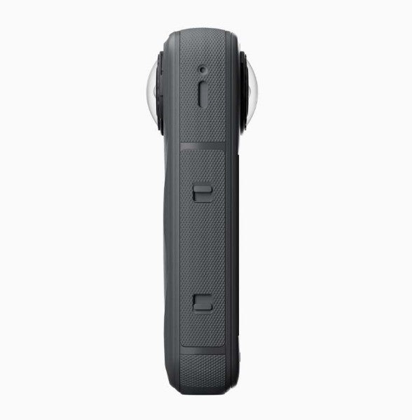 insta360-x5-side-action-camera