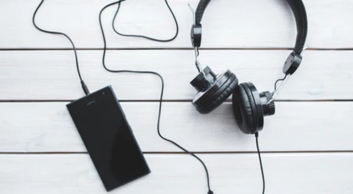 earbuds-headphones